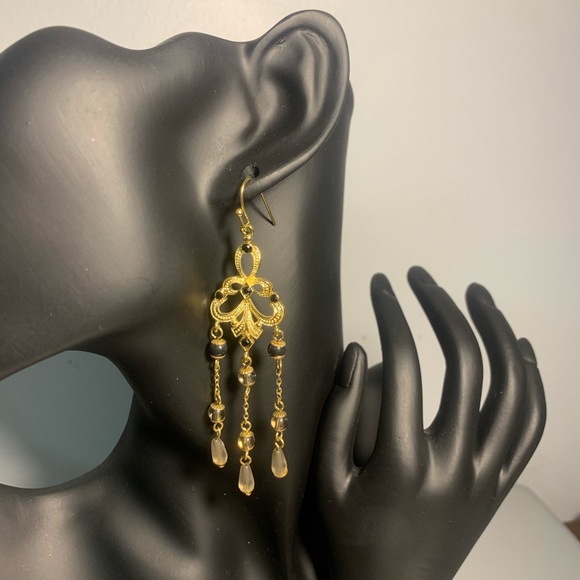 Earrings - Picture 3 of 3